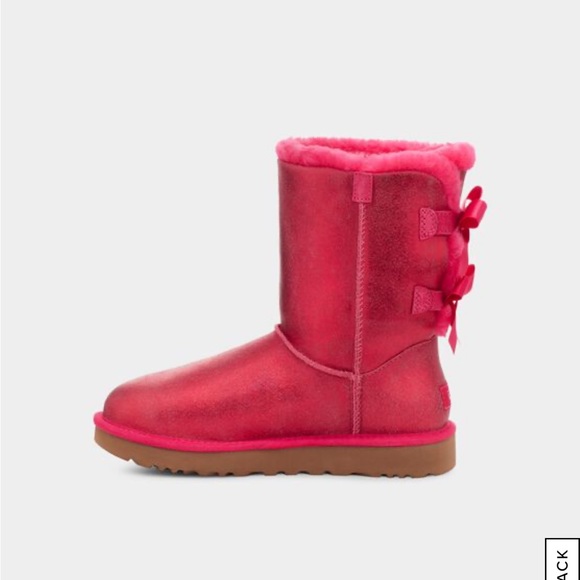 Bailey bow UGGs NWT - Picture 3 of 9
